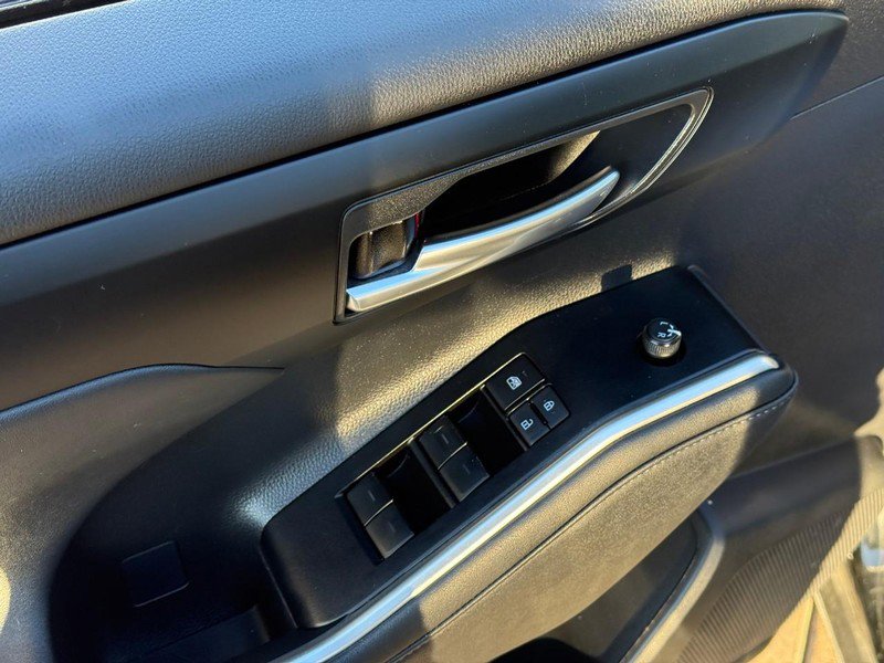 Certified 2023 Toyota Highlander XLE image 16