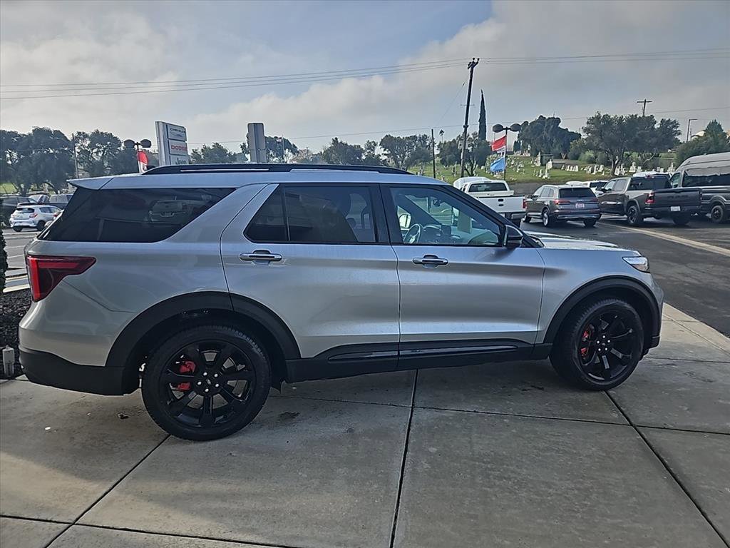 Used 2024 Ford Explorer ST w/ Equipment Group 401A AWD/4WD image 7