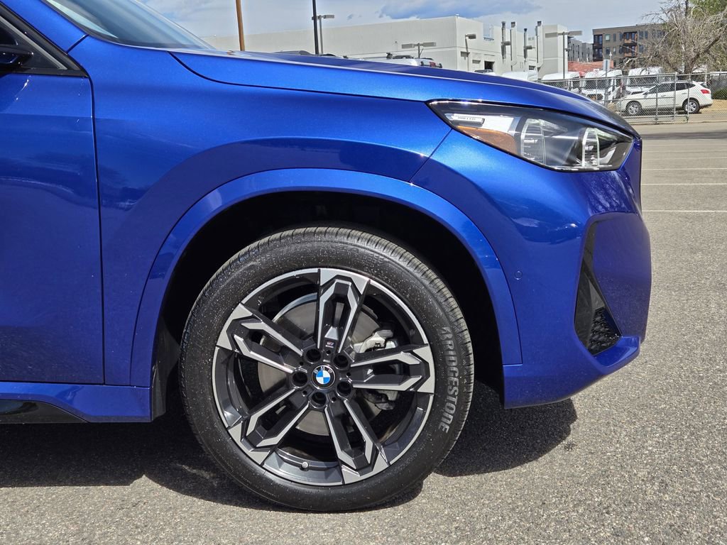 Certified 2025 BMW X1 xDrive28i w/ M Sport Package AWD/4WD image 11