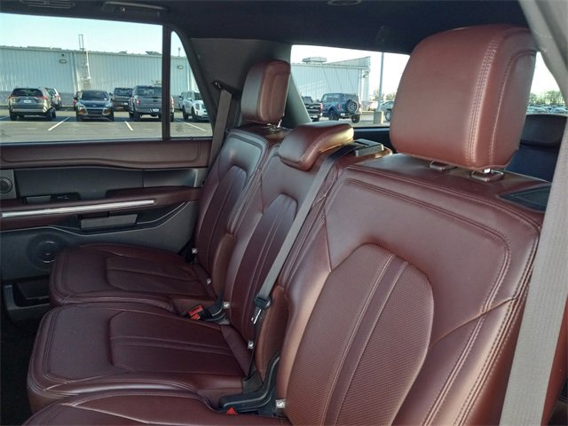 Used 2024 Ford Expedition Limited image 14