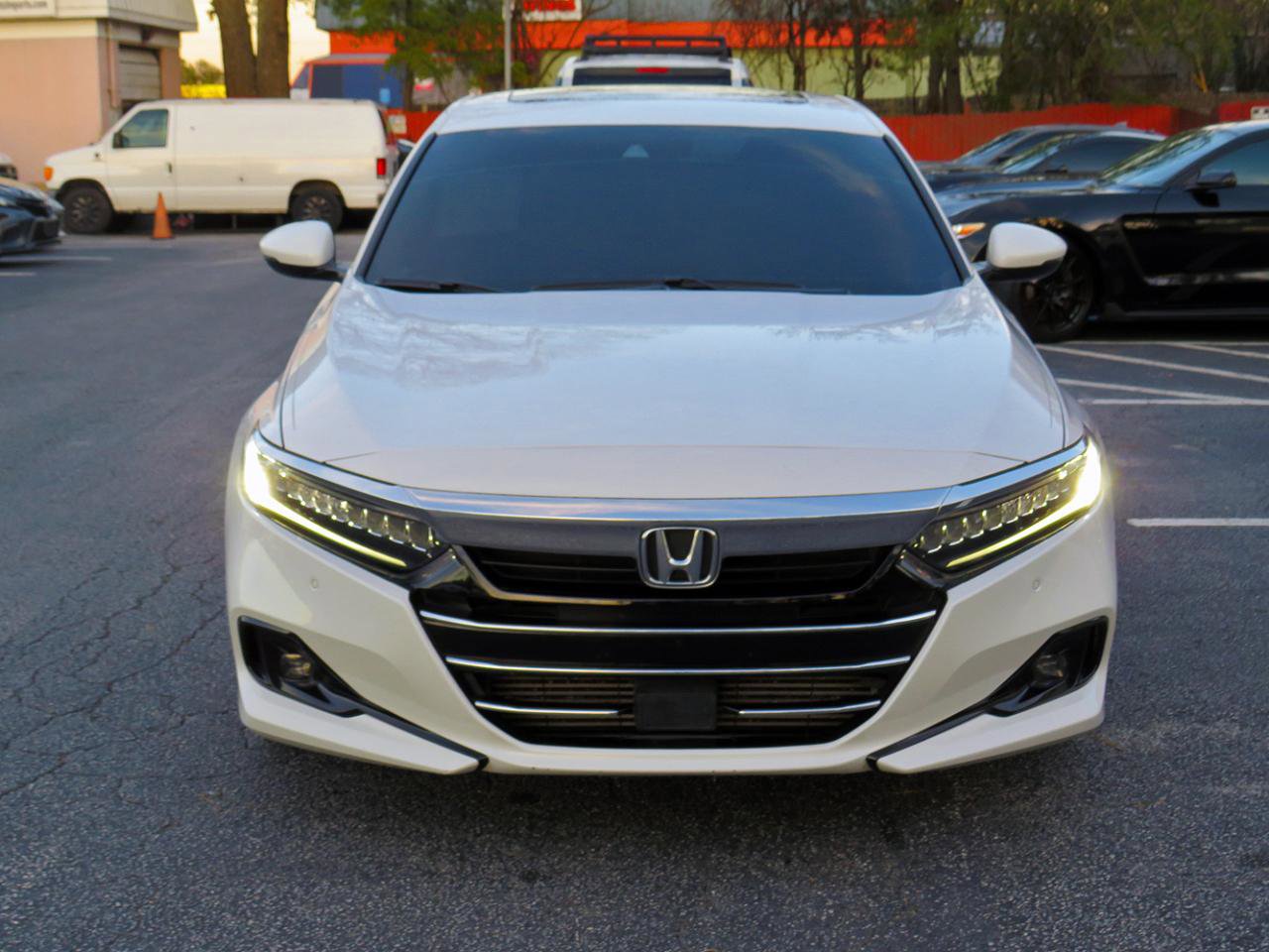 Used 2022 Honda Accord EX-L image 4