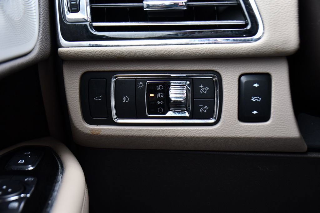 Used 2022 Lincoln Navigator Reserve image 30