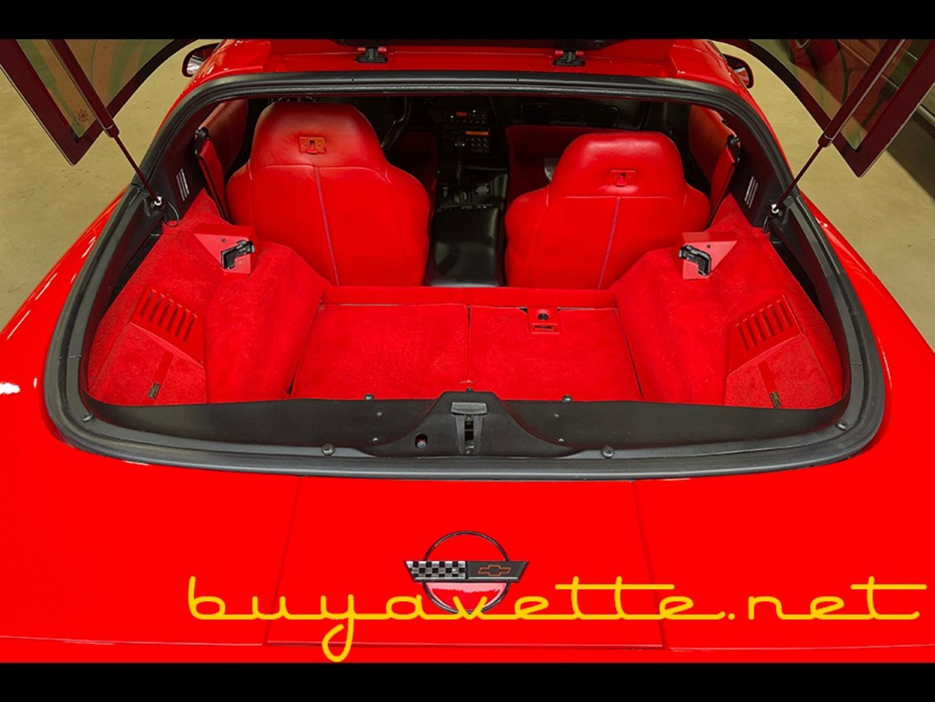 Used 1996 Chevrolet Corvette Coupe image 24