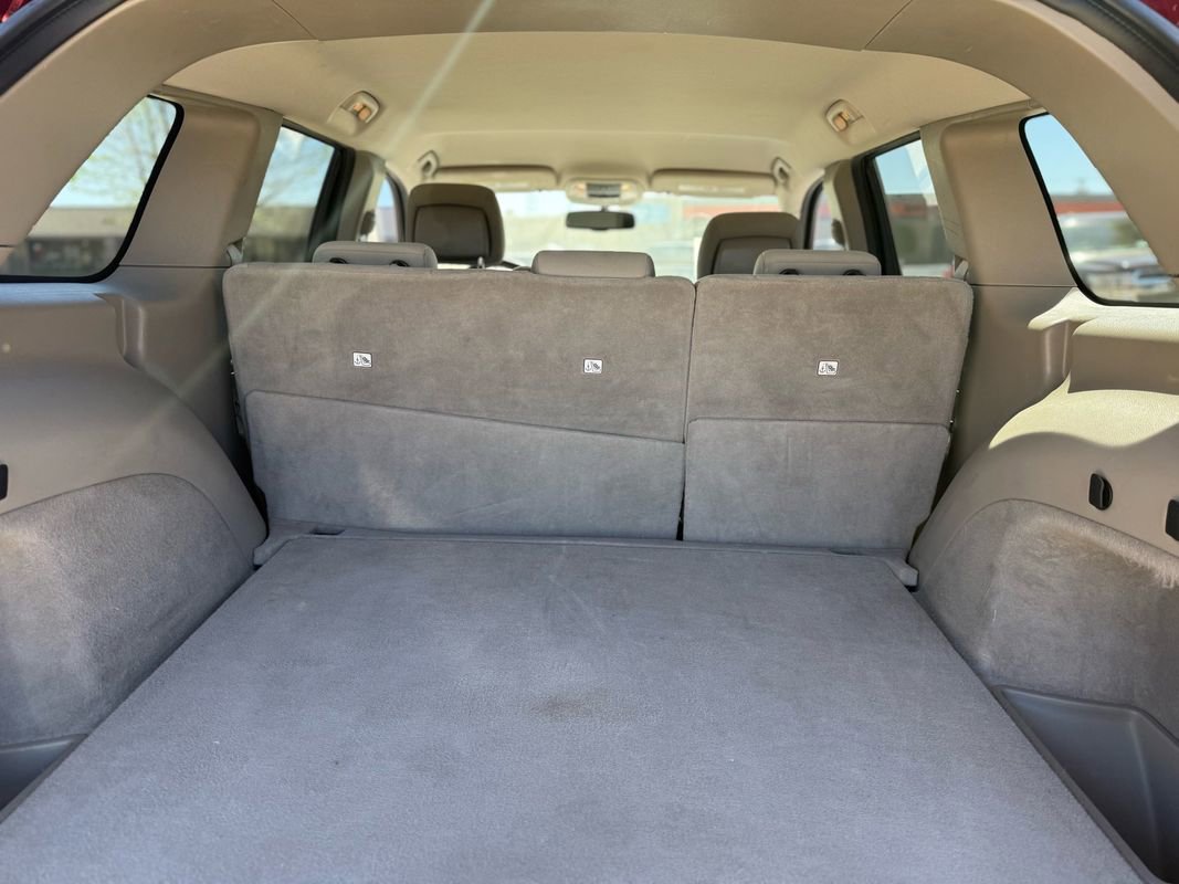 Used 2011 Jeep Grand Cherokee Laredo w/ Security & Convenience Group image 15