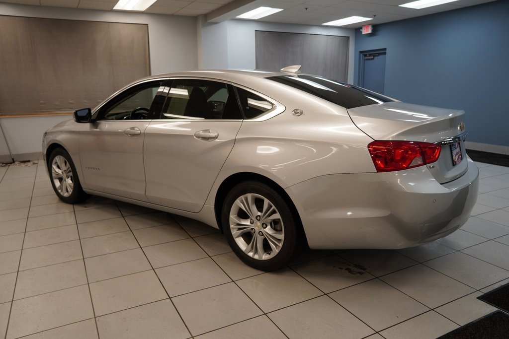 Used 2015 Chevrolet Impala LT w/ Convenience Package image 7
