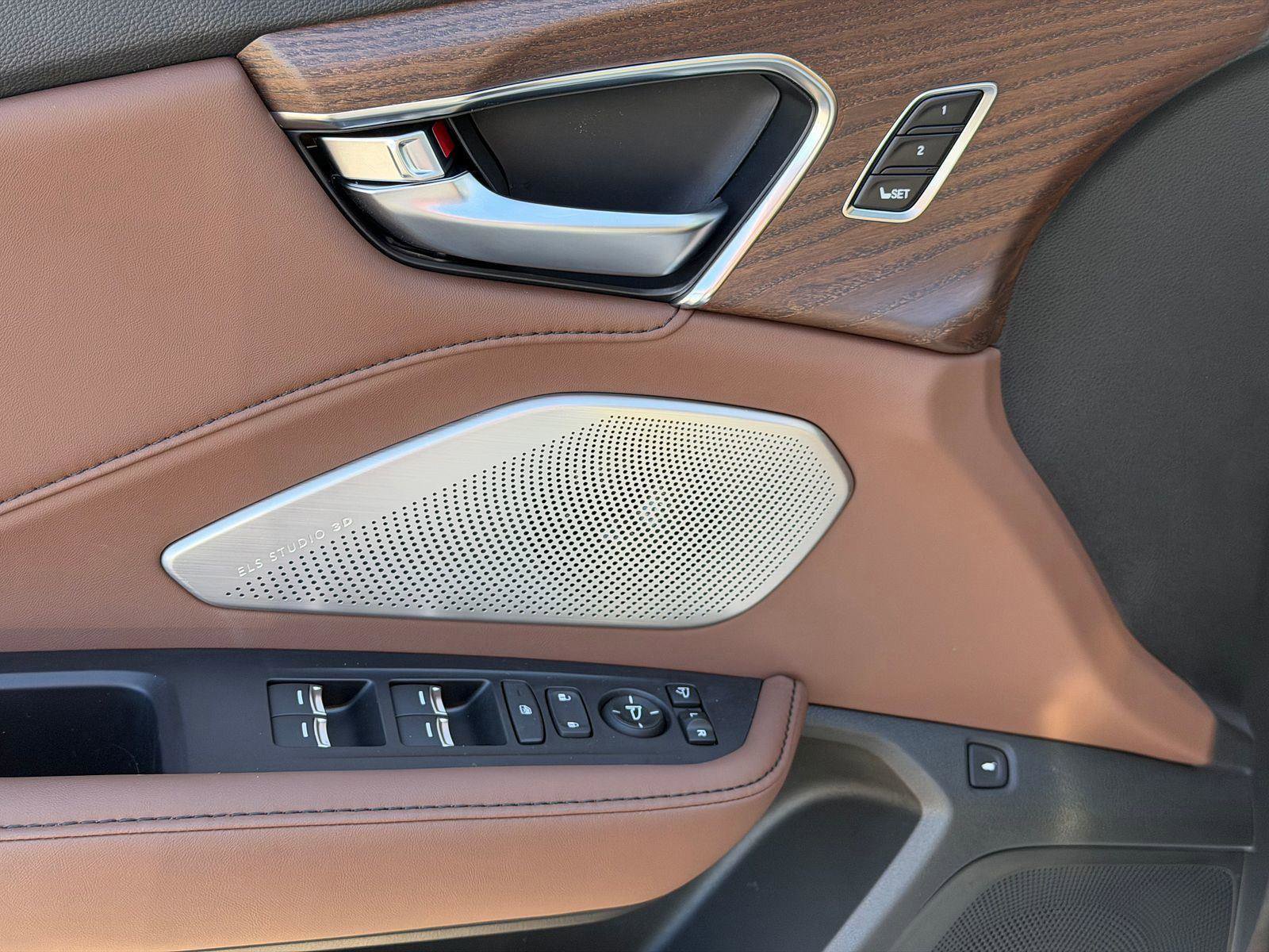 New 2026 Acura RDX SH-AWD w/ Advance Package image 8