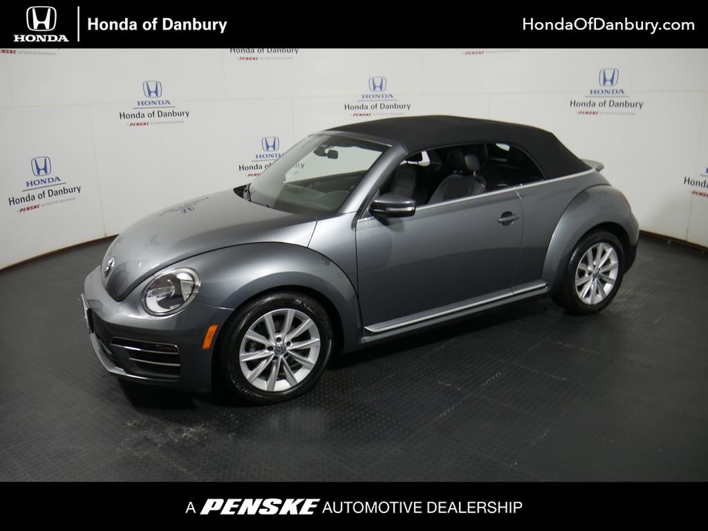 Used 2019 Volkswagen Beetle 2.0T SE image 1