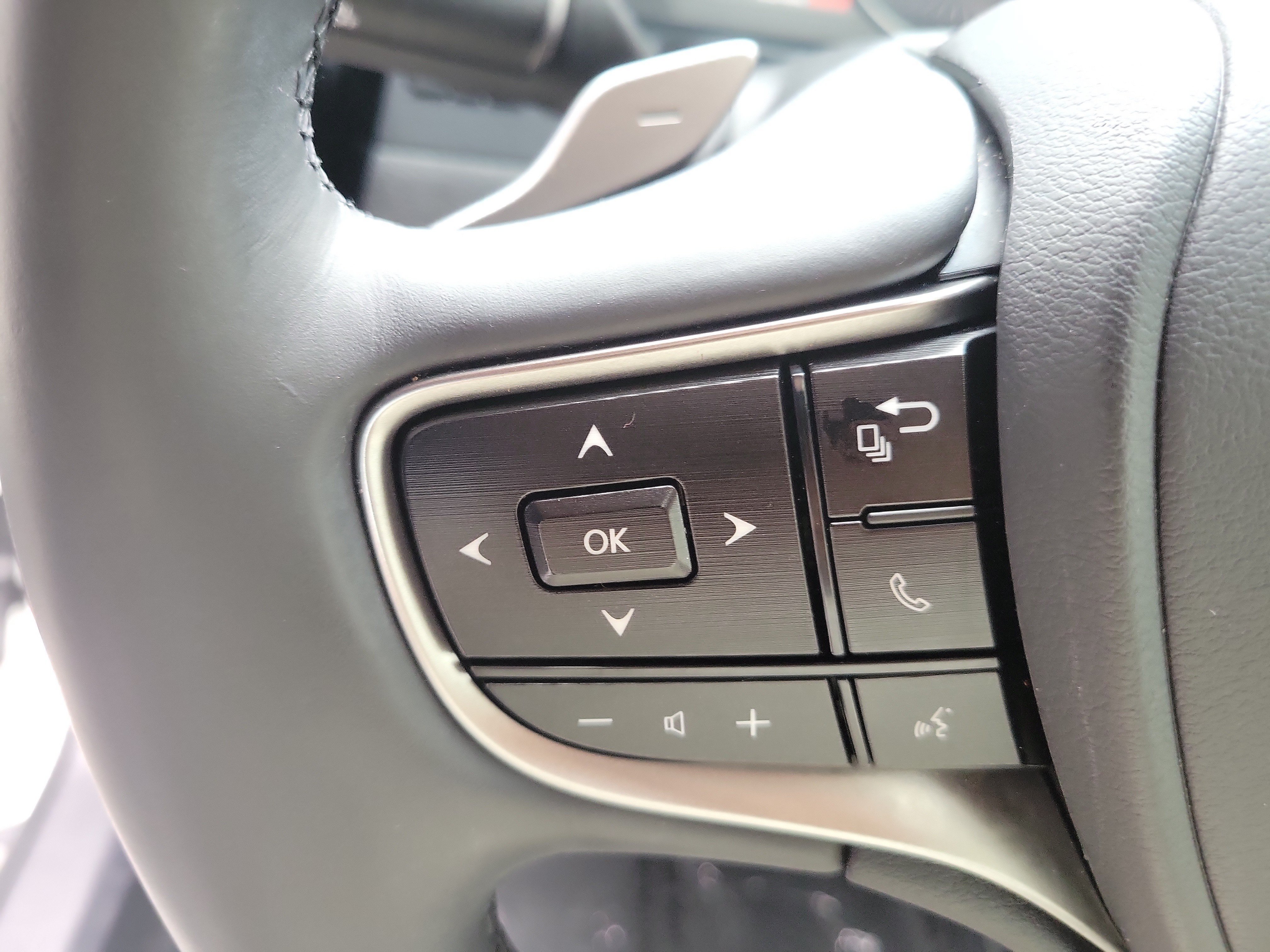 Used 2024 Lexus ES 350 w/ Premium Package FWD image 26