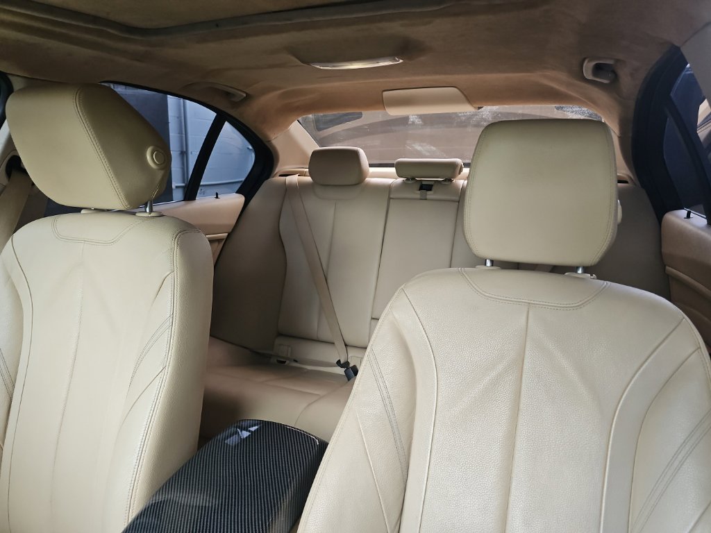 Used 2014 BMW 328i Sedan RWD image 11