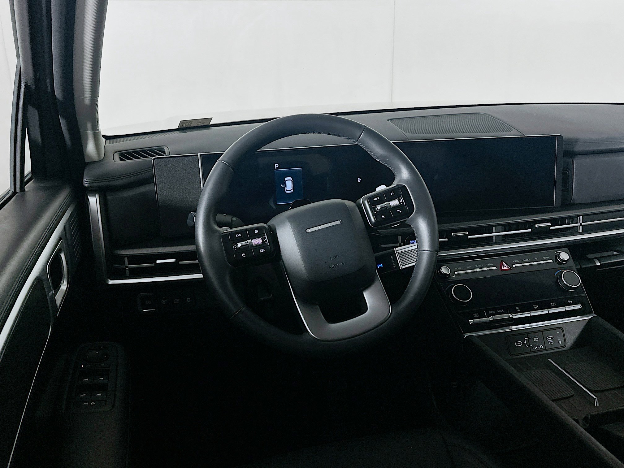 Used 2025 Hyundai Santa Fe SEL image 18