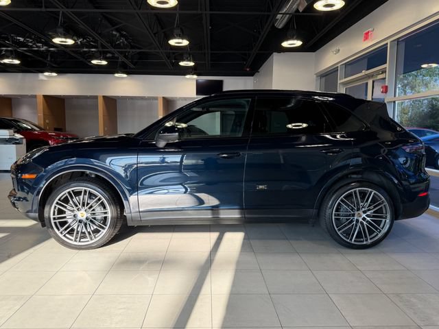 Used 2019 Porsche Cayenne S AWD/4WD image 6