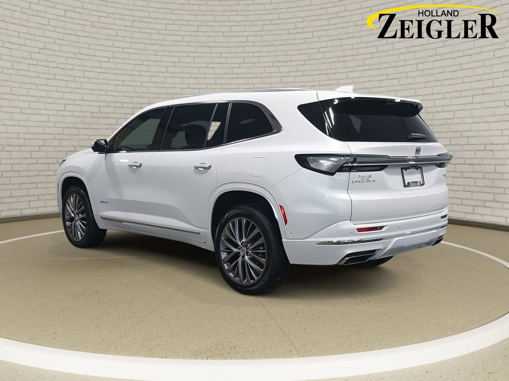 Used 2025 Buick Enclave Avenir w/ Super Cruise Package image 7