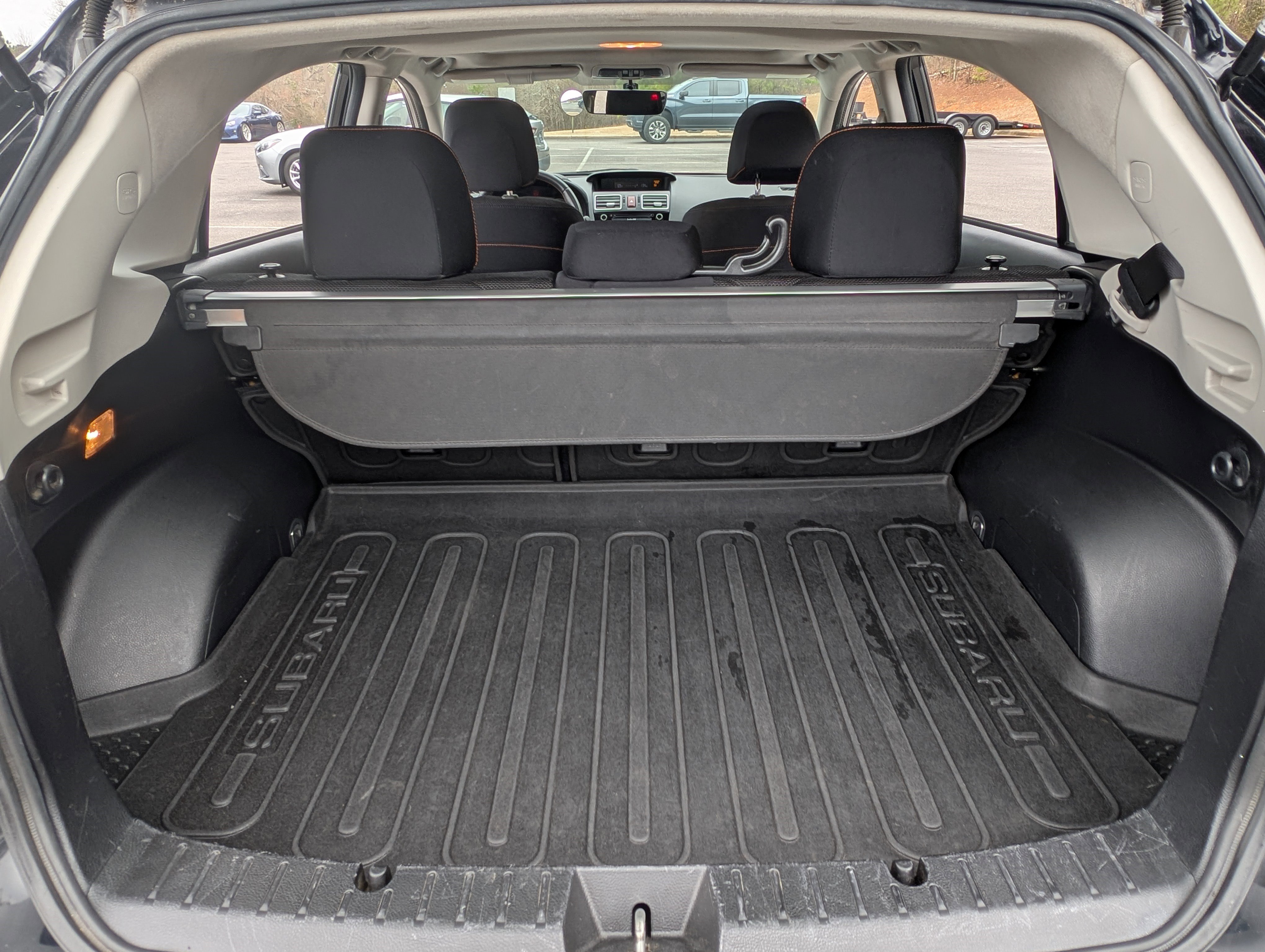 Used 2017 Subaru Crosstrek 2.0i Premium w/ Moonroof Package image 19