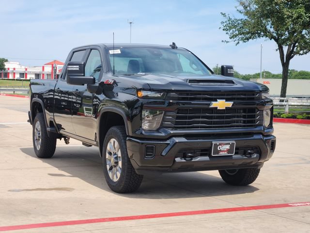 New 2026 Chevrolet Silverado 2500 Custom w/ Custom Value Package AWD/4WD video 2