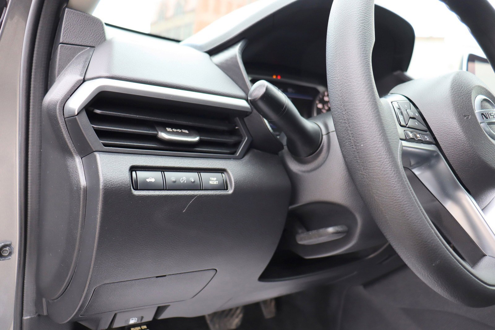 Used 2019 Nissan Altima 2.5 S FWD image 25