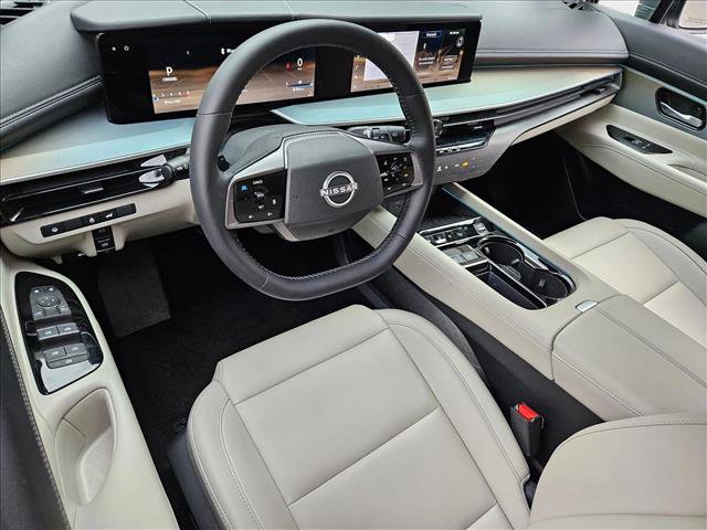 Used 2025 Nissan Murano SL image 10