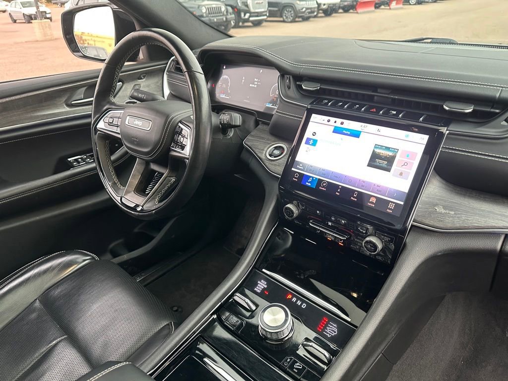 Used 2021 Jeep Grand Cherokee L Overland w/ Advanced Protech Group III image 33