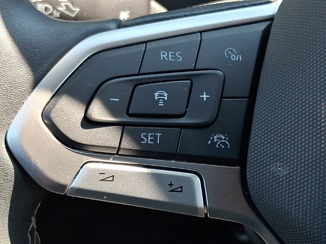 Certified 2023 Volkswagen Tiguan S AWD/4WD image 20
