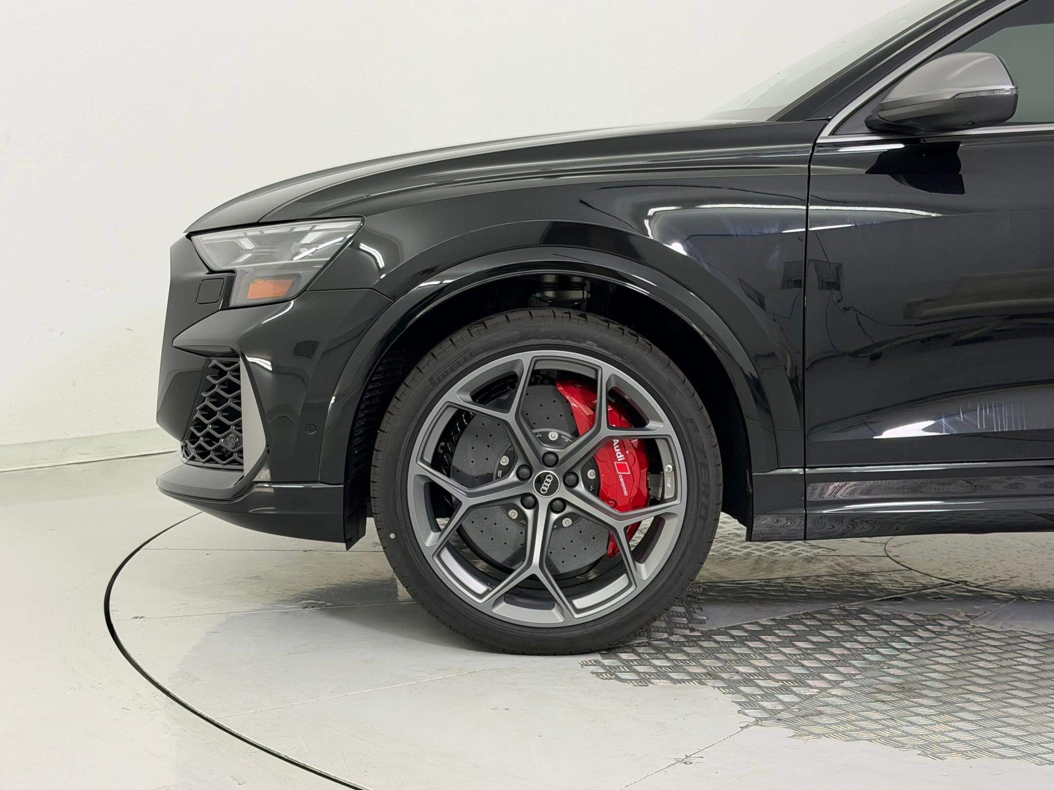 New 2026 Audi RS Q8 performance AWD/4WD image 23