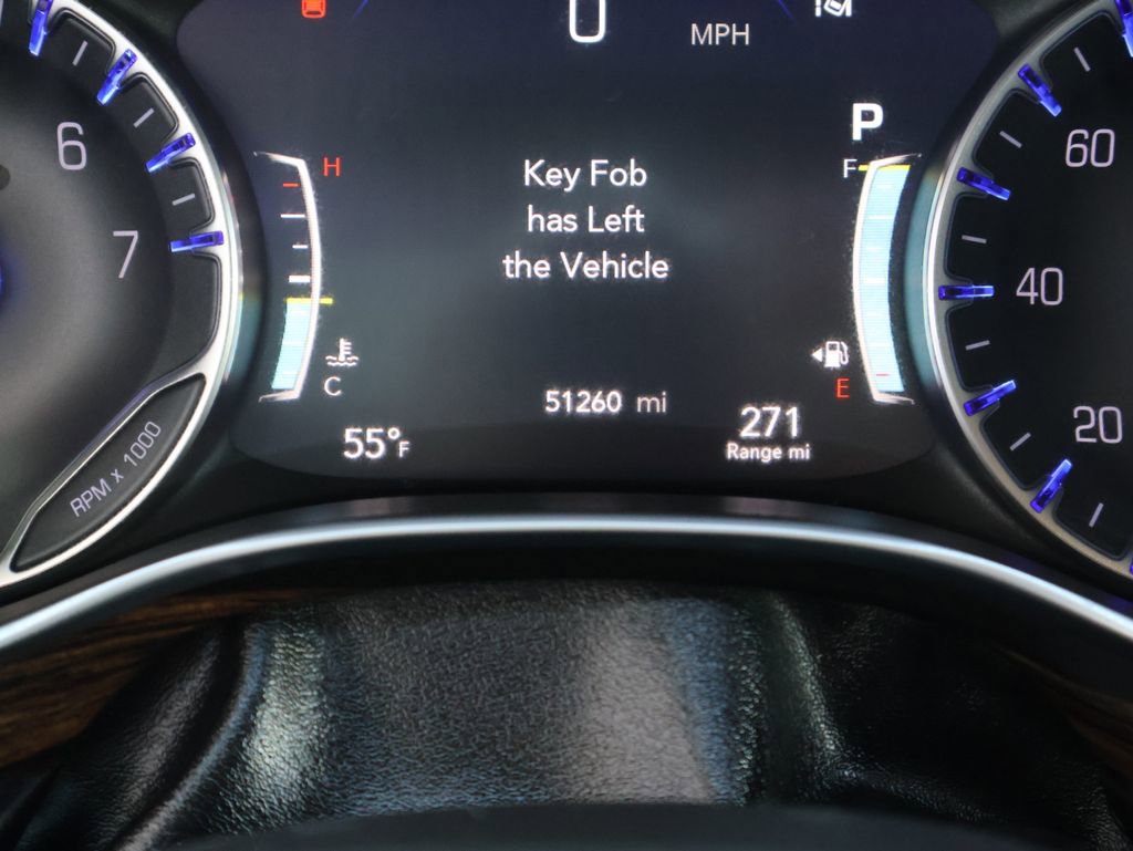 Used 2024 Chrysler Pacifica Limited image 34