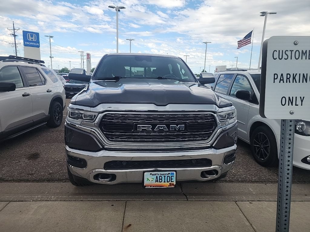Used 2019 RAM 1500 Limited AWD/4WD image 2