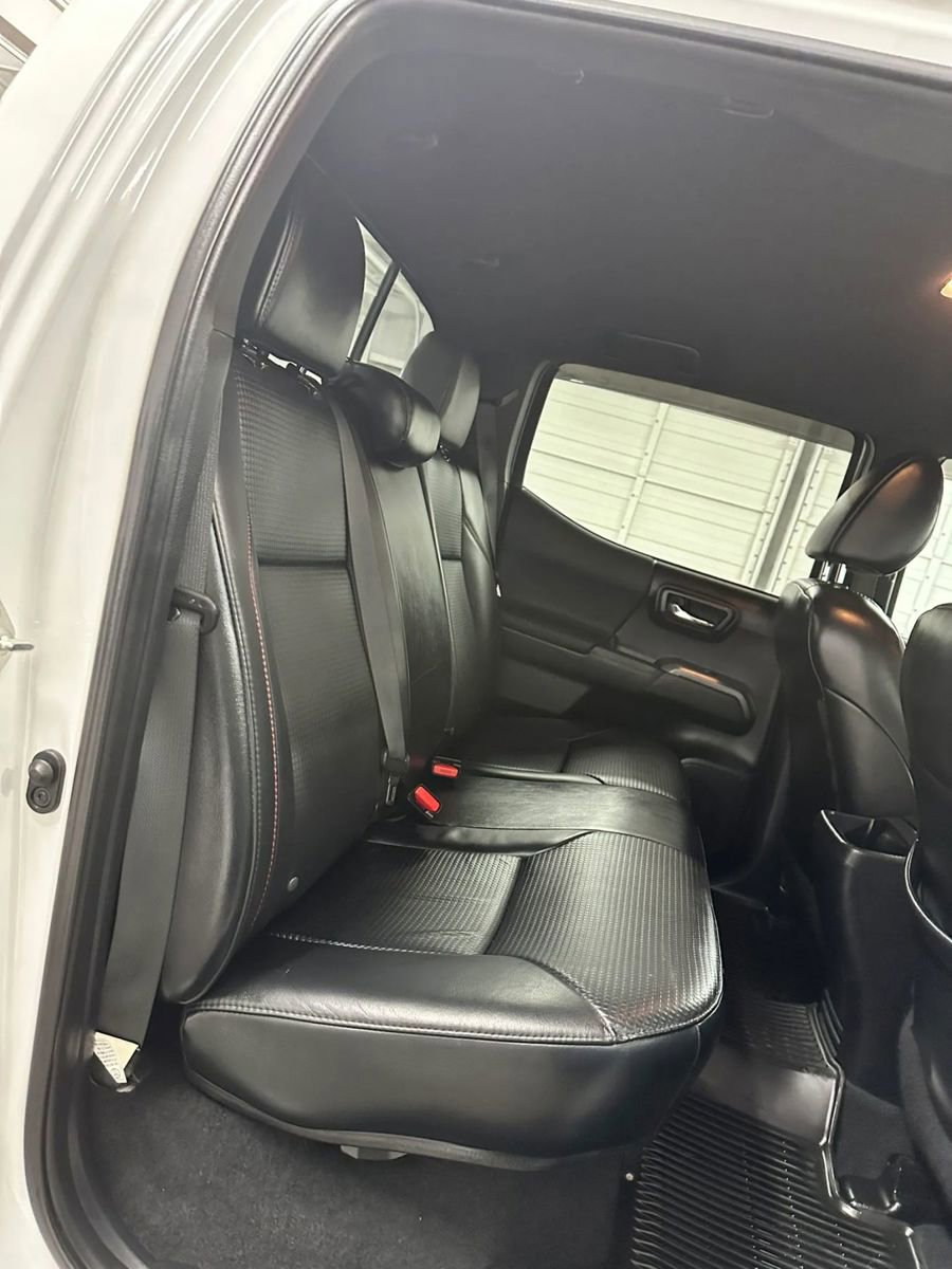 Used 2017 Toyota Tacoma TRD Pro AWD/4WD image 33