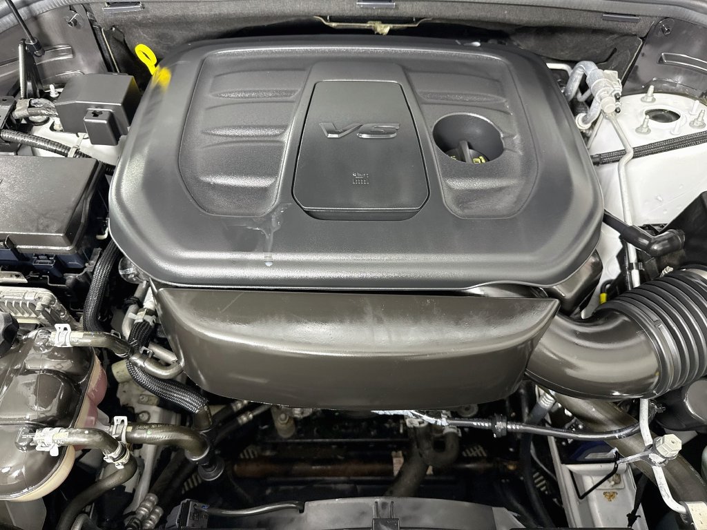 Used 2020 Jeep Grand Cherokee Altitude AWD/4WD image 36