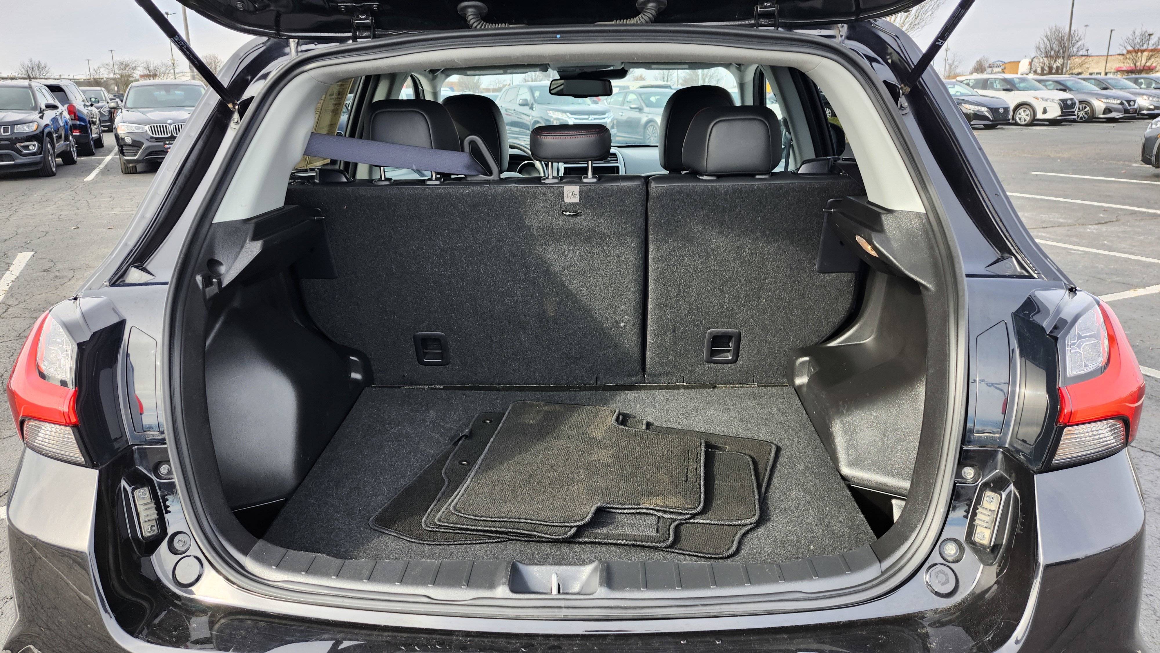 Used 2024 Mitsubishi Outlander Sport AWD image 24