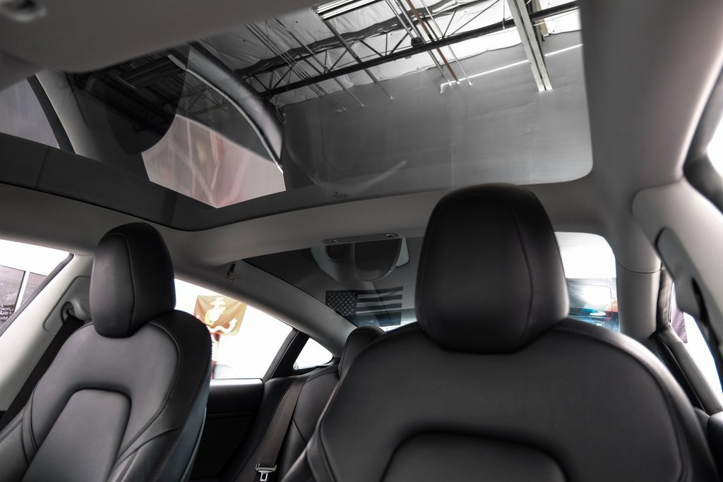 Used 2018 Tesla Model 3 Long Range image 6