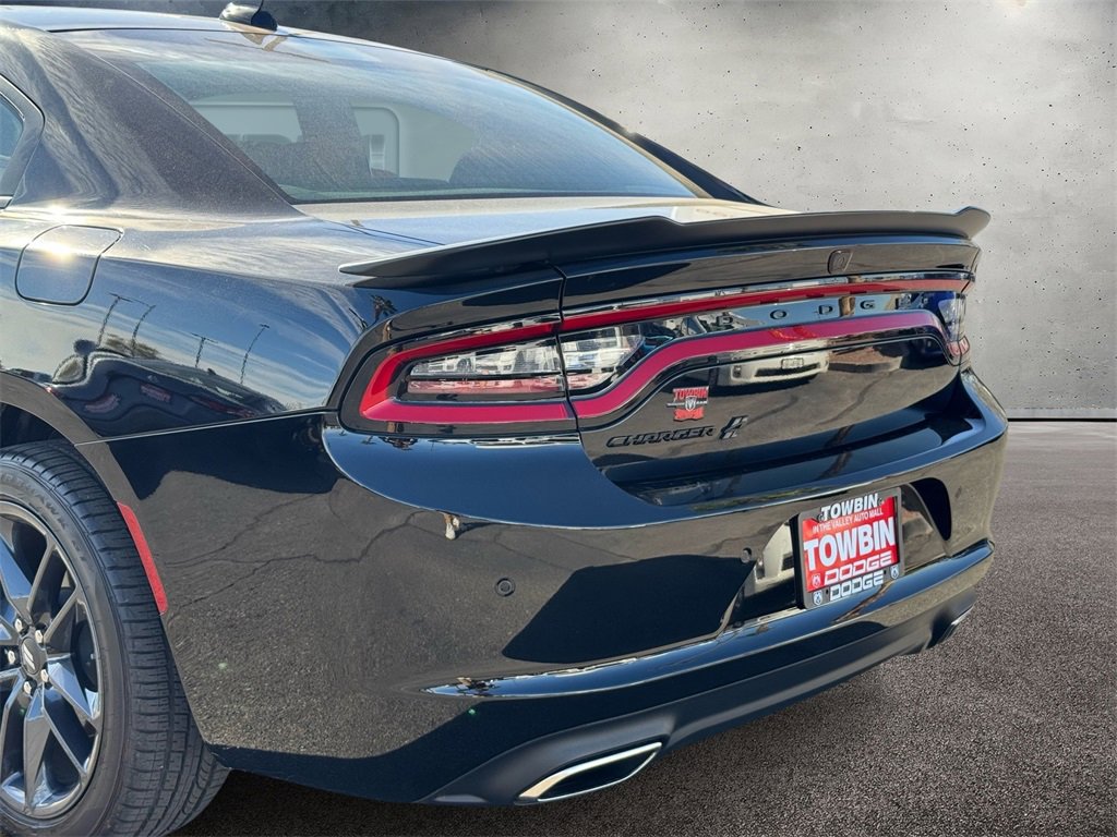 Used 2023 Dodge Charger SXT w/ Blacktop Special Edition image 5