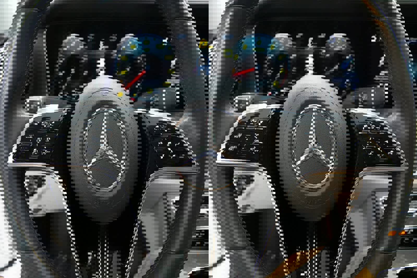 Used 2022 Mercedes-Benz E 350 Sedan image 14