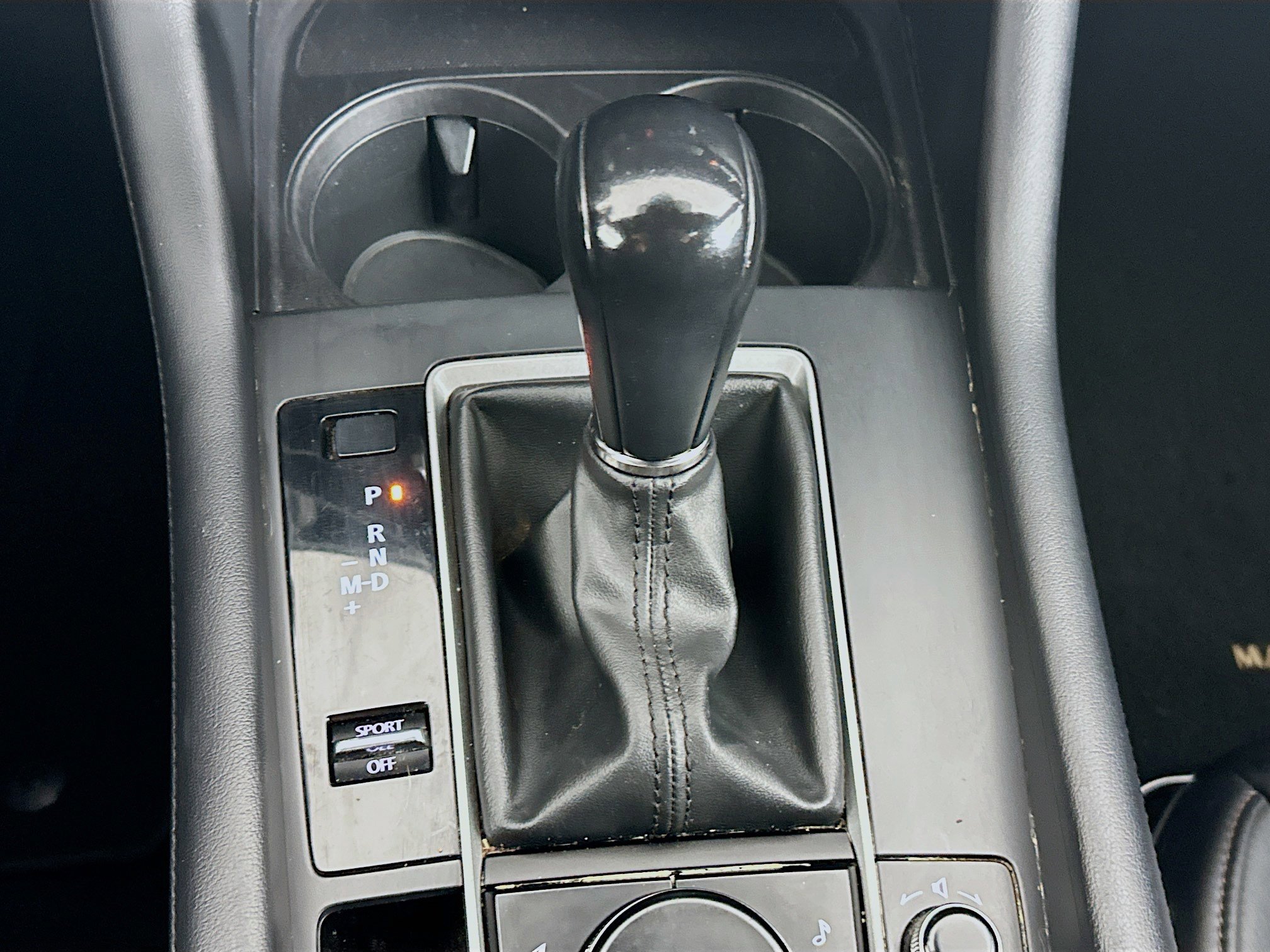 Used 2022 MAZDA MAZDA3 s FWD image 23