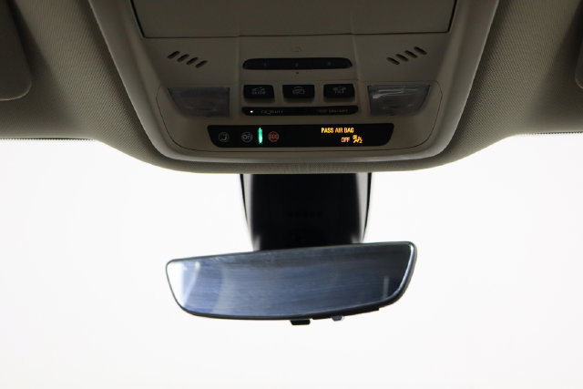 Used 2023 Buick Enclave Avenir w/ Avenir Technology Package FWD image 29