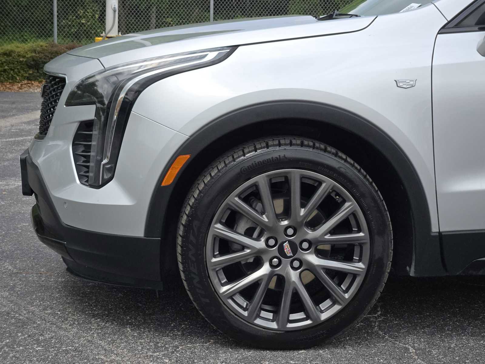 Used 2020 Cadillac XT4 Sport w/ Driver Awareness Package AWD/4WD image 8