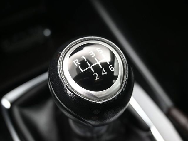 Used 2018 MAZDA MAZDA3 Touring image 15