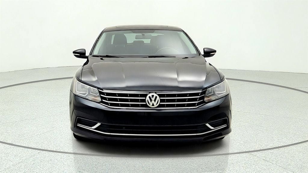 Used 2019 Volkswagen Passat 2.0T Wolfsburg w/ Wheels & Sunroof Package FWD image 2