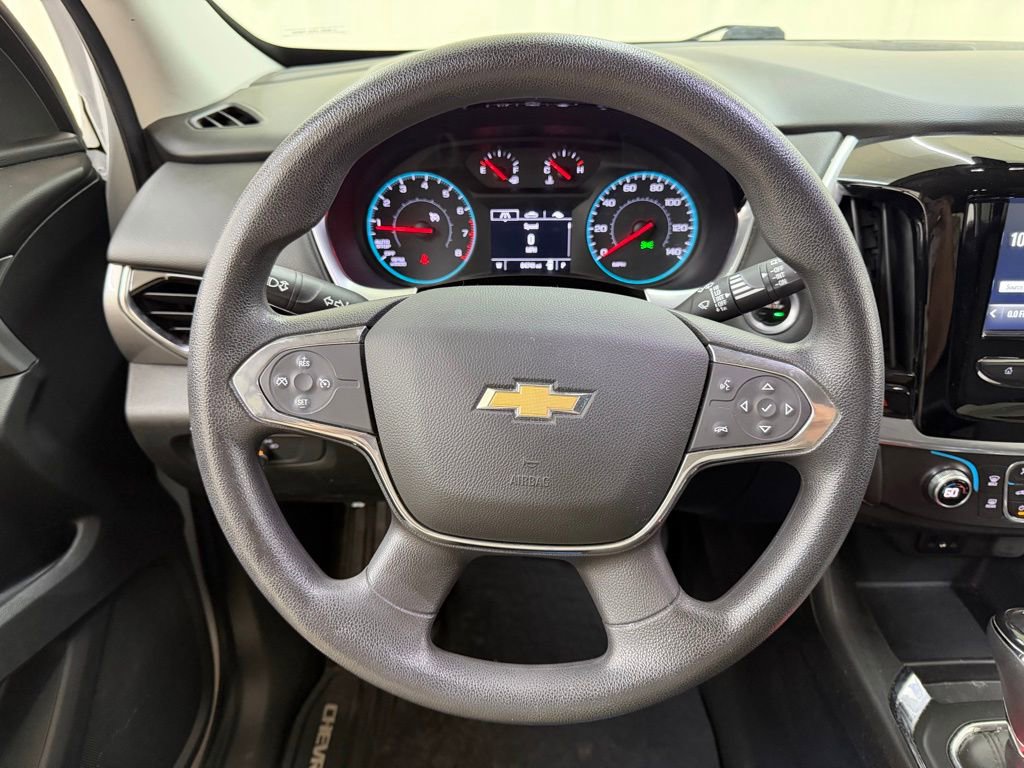 Used 2018 Chevrolet Traverse LS image 26