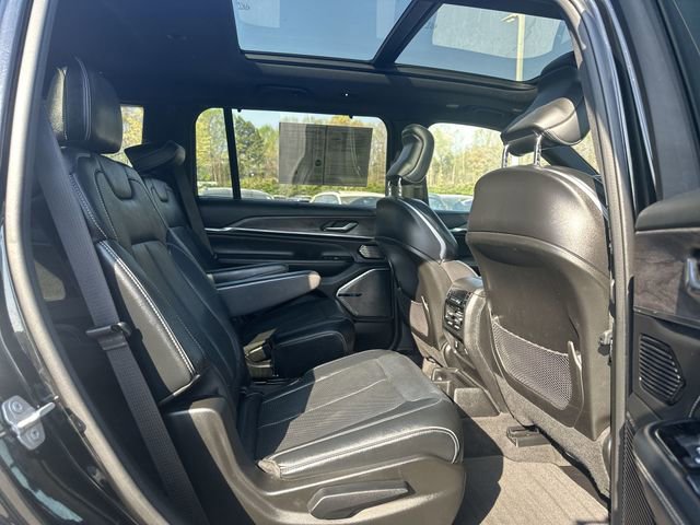 Used 2022 Jeep Grand Cherokee L Overland w/ Luxury Tech Group IV image 27