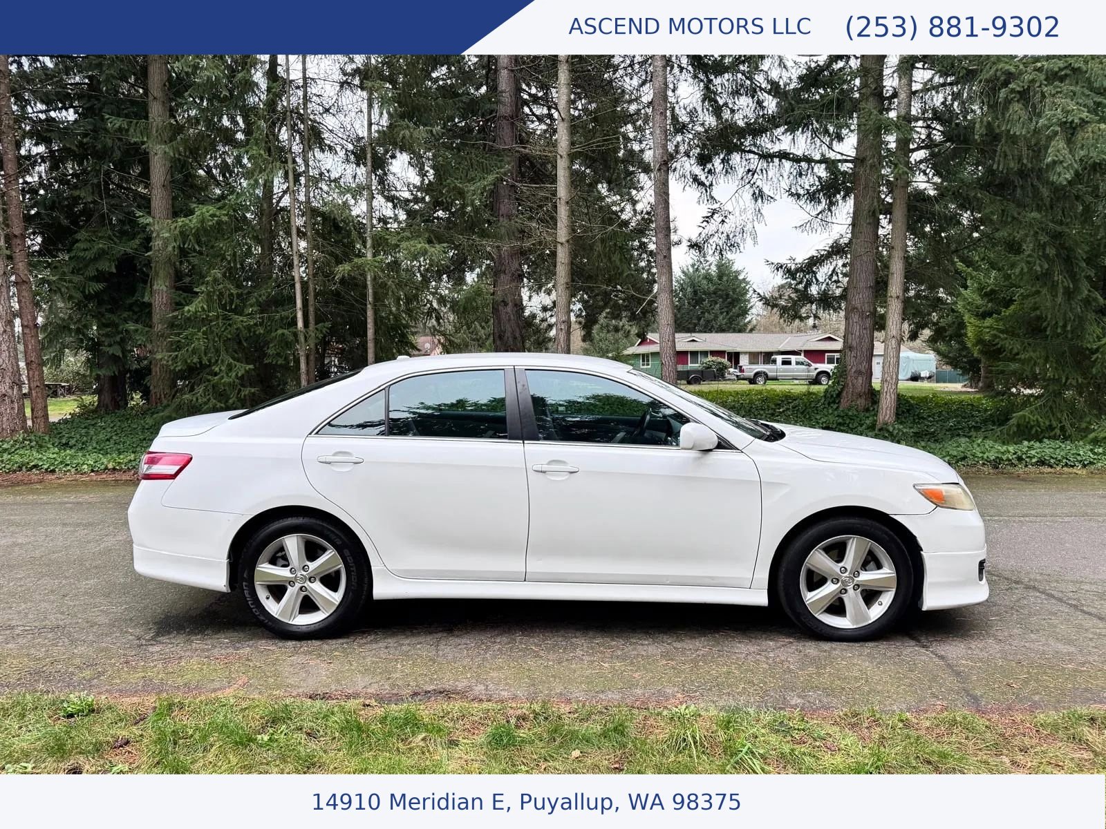 Used 2011 Toyota Camry SE image 6