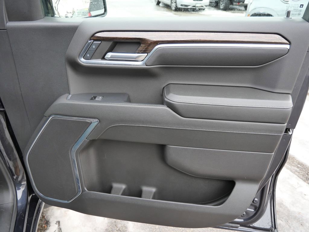 Used 2024 GMC Sierra 1500 Elevation image 13