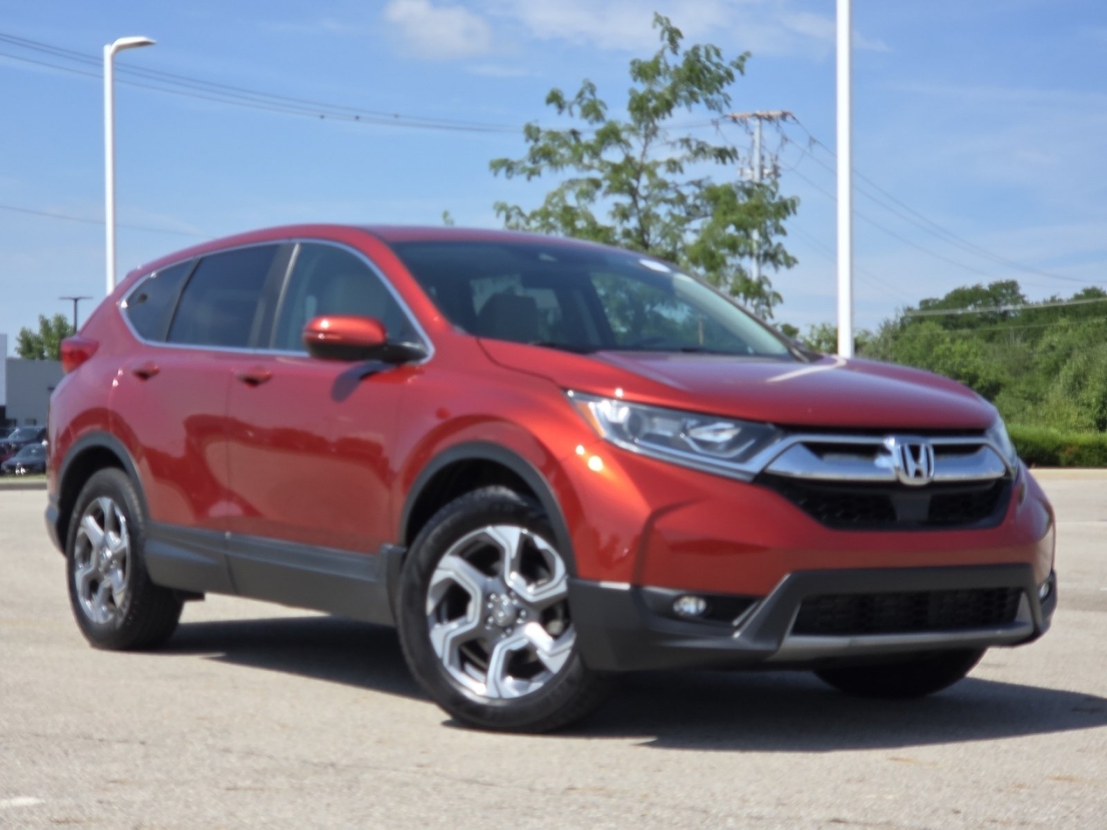 Used 2018 Honda CR-V EX image 2
