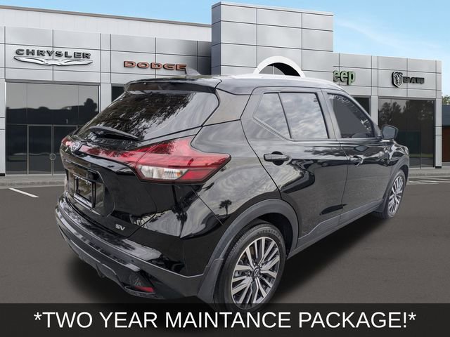 Used 2022 Nissan Kicks SV image 4