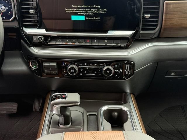 New 2026 Chevrolet Silverado 1500 High Country AWD/4WD image 11