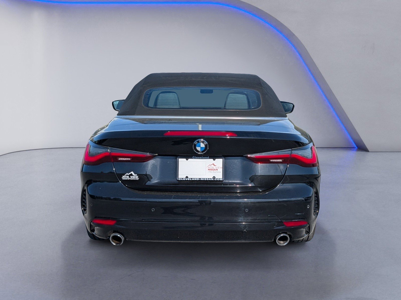 Used 2024 BMW 430i Convertible image 8