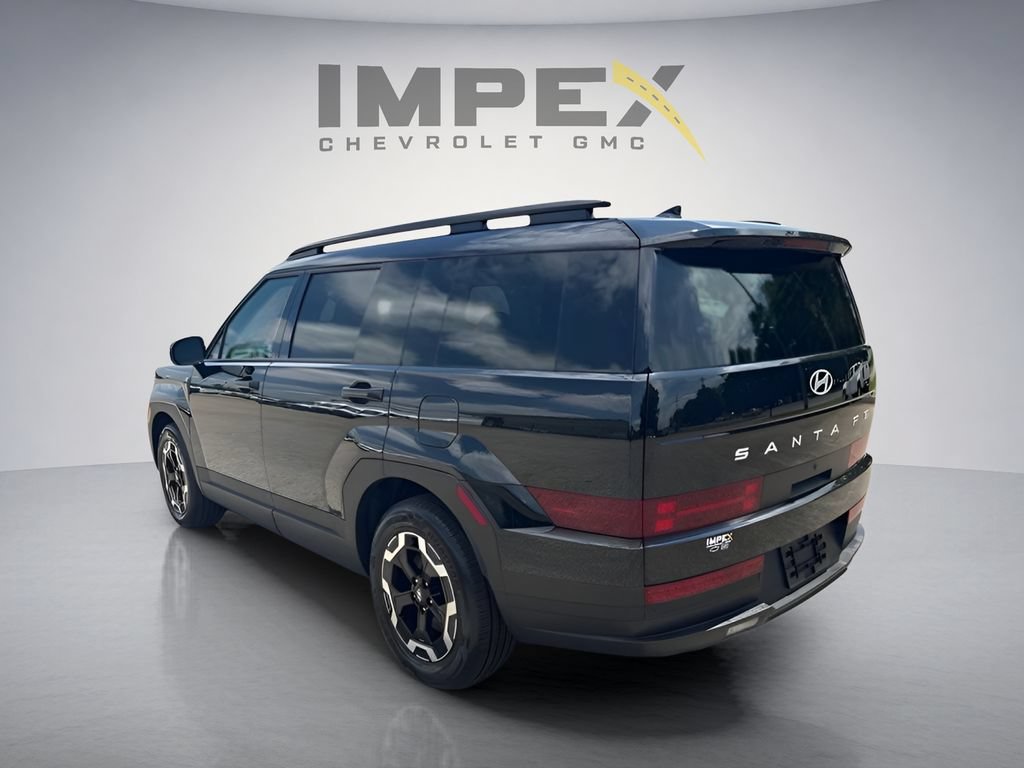 Used 2026 Hyundai Santa Fe SEL FWD image 3