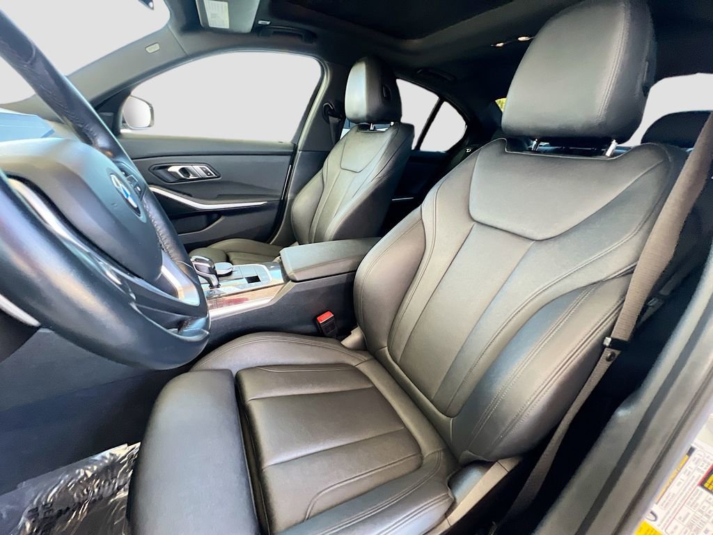Used 2020 BMW 330i Sedan w/ Convenience Package RWD image 20