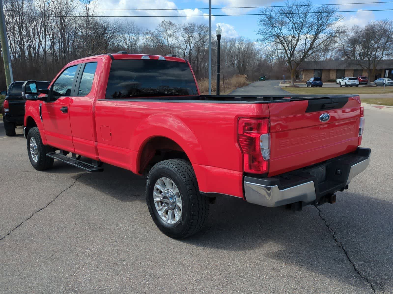 Used 2022 Ford F250 XL w/ STX Appearance Package AWD/4WD image 6