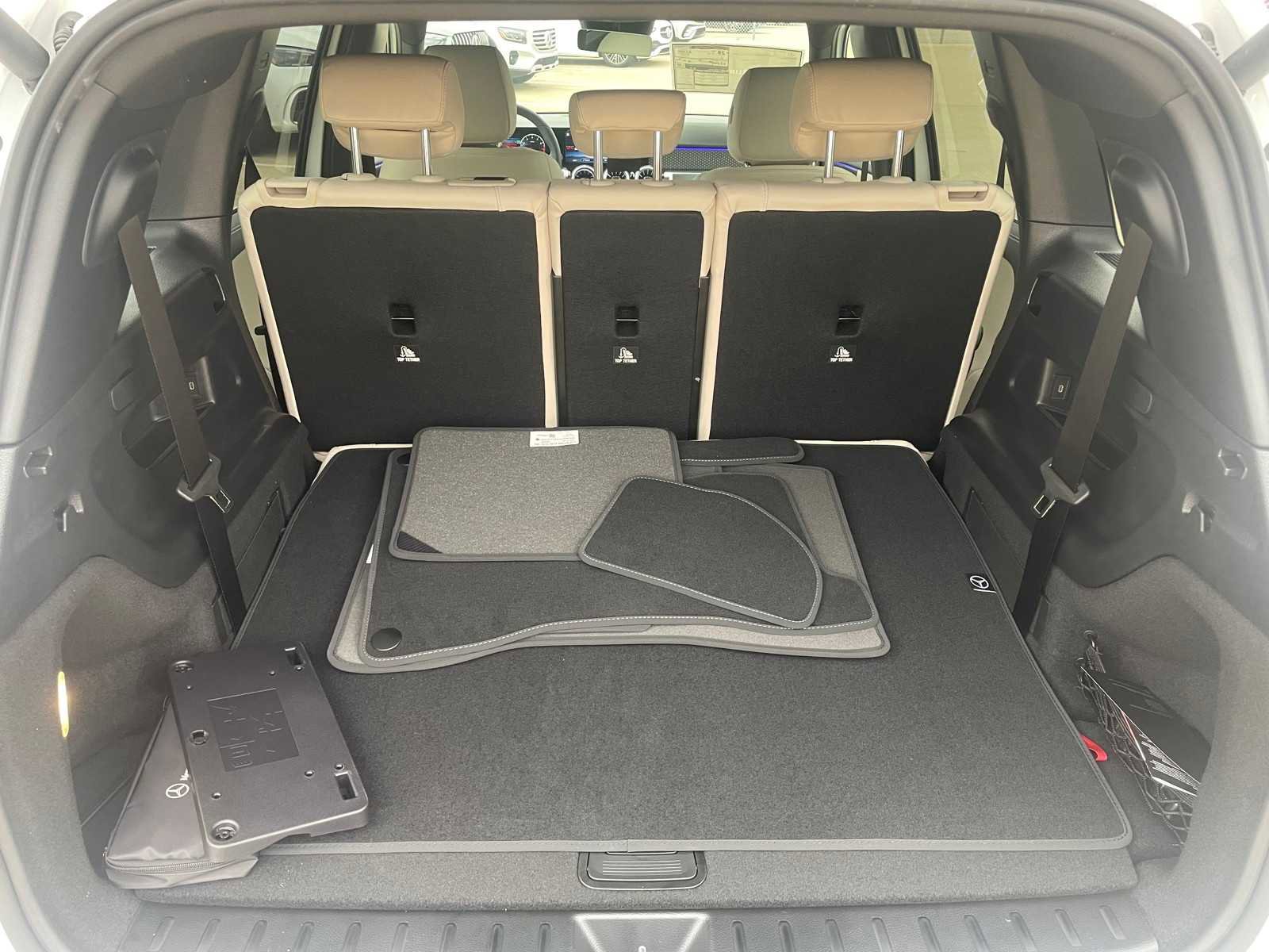 New 2026 Mercedes-Benz GLB 250 image 28