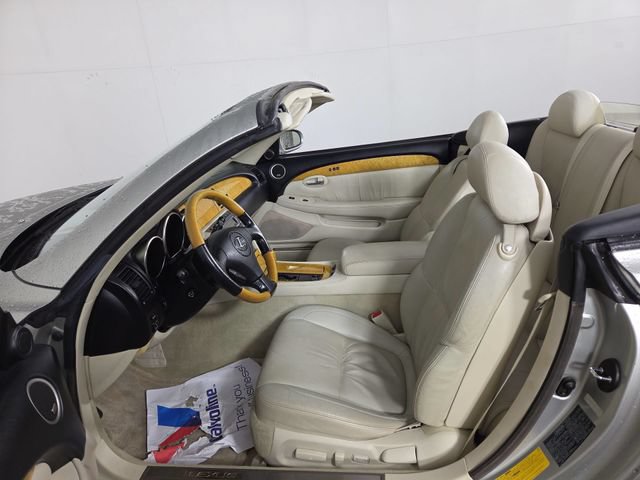 Used 2003 Lexus SC 430 Convertible RWD image 12