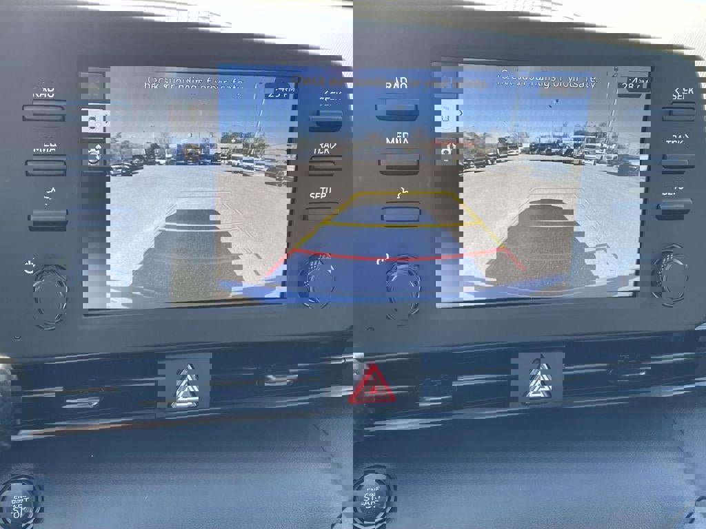 New 2026 Hyundai Elantra Sport image 32